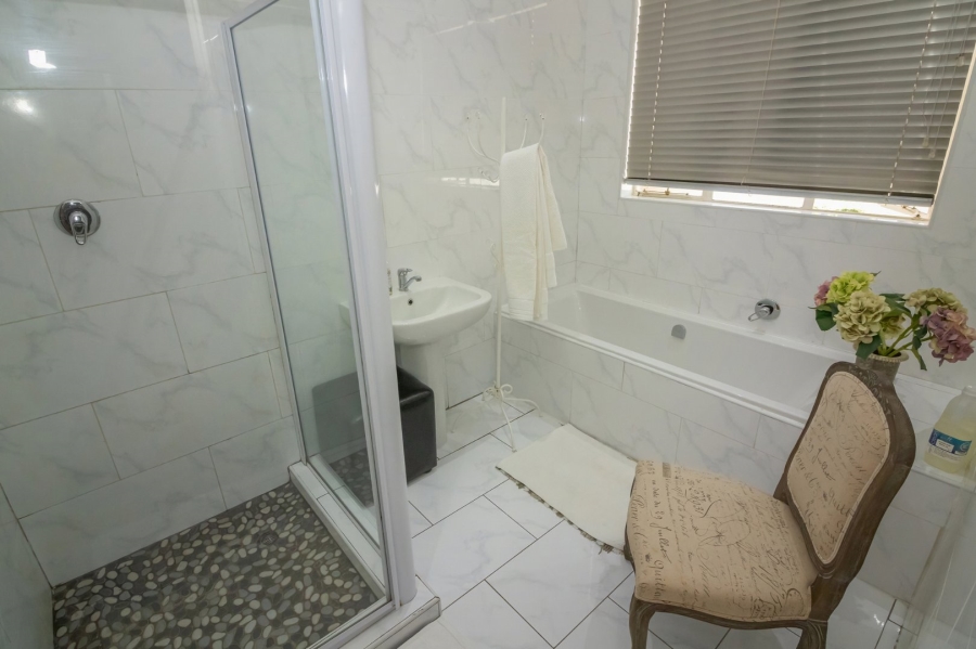 4 Bedroom Property for Sale in Panorama Free State